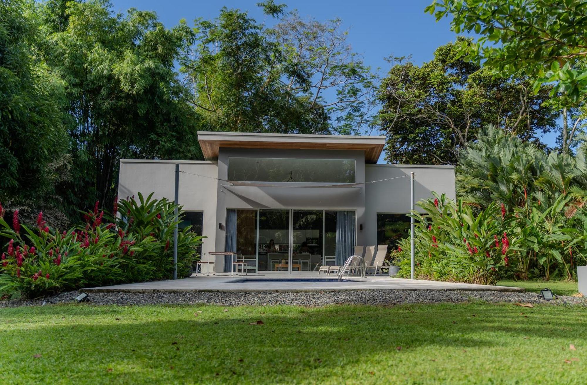 Lilan Nature, Modern House N°1, Private Swimming Pool. カウイータ エクステリア 写真