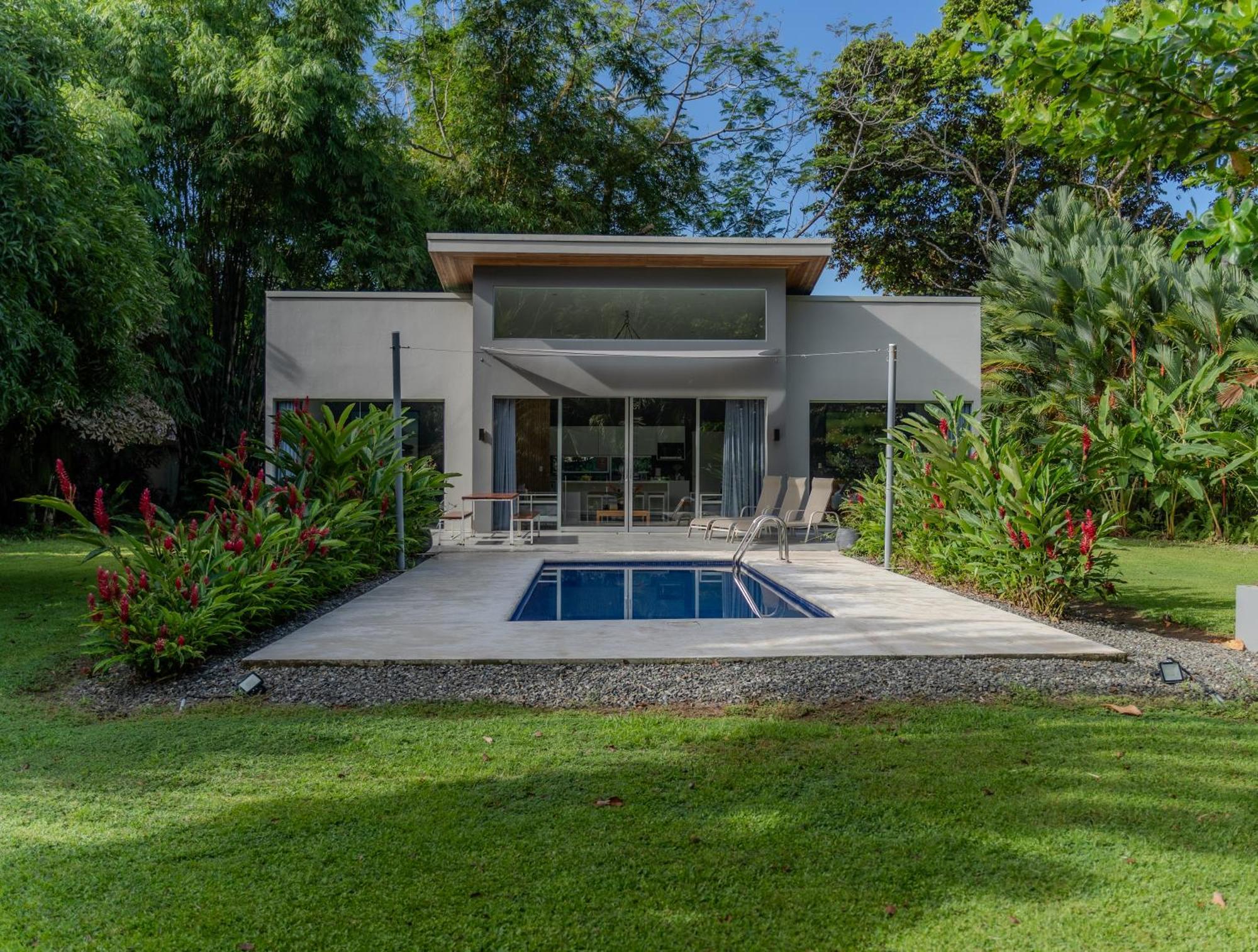 Lilan Nature, Modern House N°1, Private Swimming Pool. カウイータ エクステリア 写真